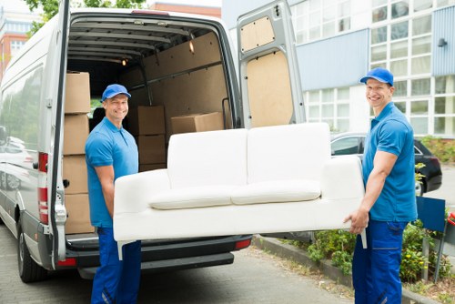 Student storage options in Hackney for boxes and belongings