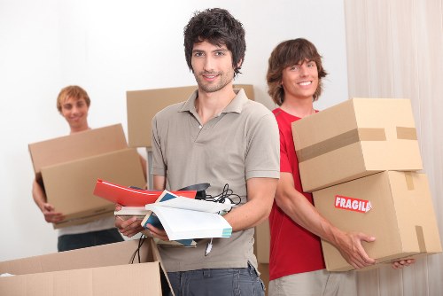Storage unit options for homes and businesses in Hackney