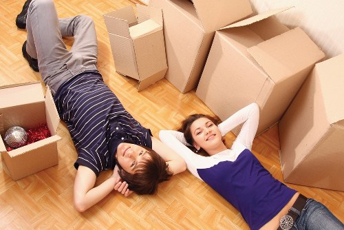 Flexible mobile self storage service for Hackney homes and offices
